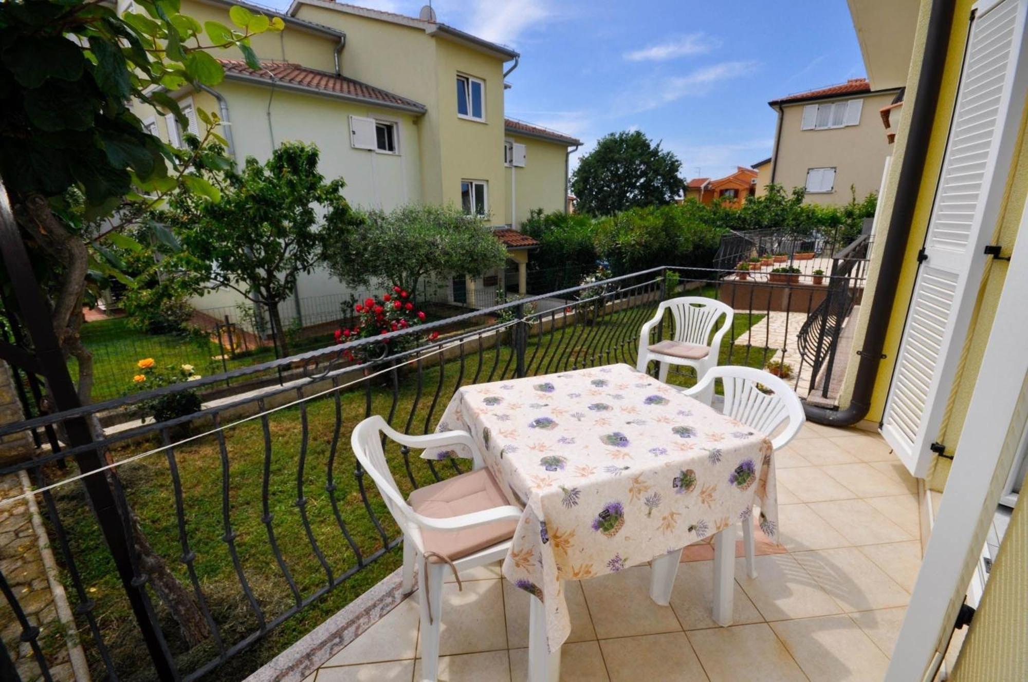 Ferienwohnung Fuer 2 Personen 30 M2 In Novigrad, Istrien Karpinjan Екстер'єр фото