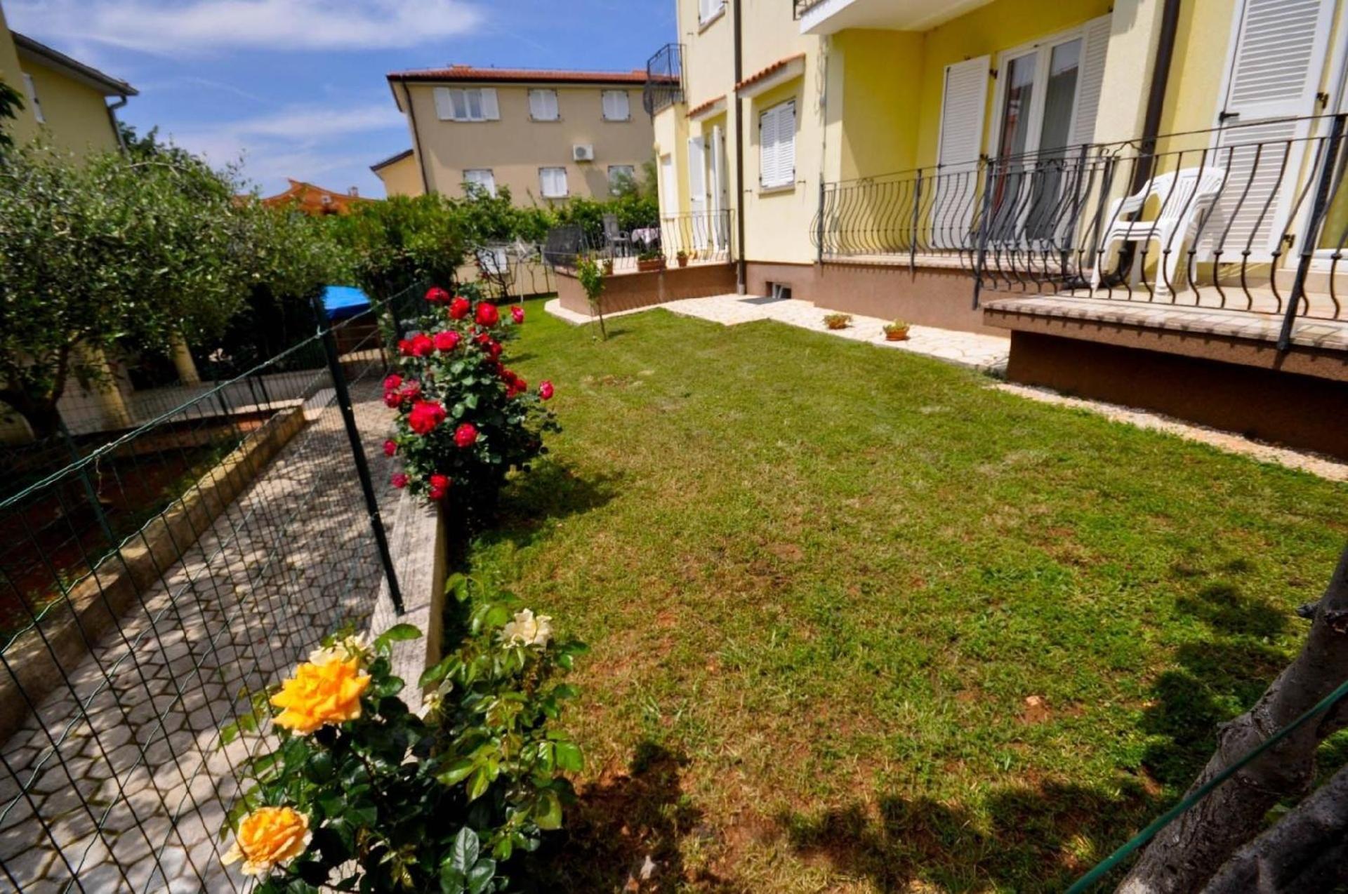 Ferienwohnung Fuer 2 Personen 30 M2 In Novigrad, Istrien Karpinjan Екстер'єр фото